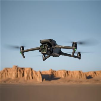 DJI Mavic 3 Pro (con DJI RC): Il Nuovo Gigante Del Cielo